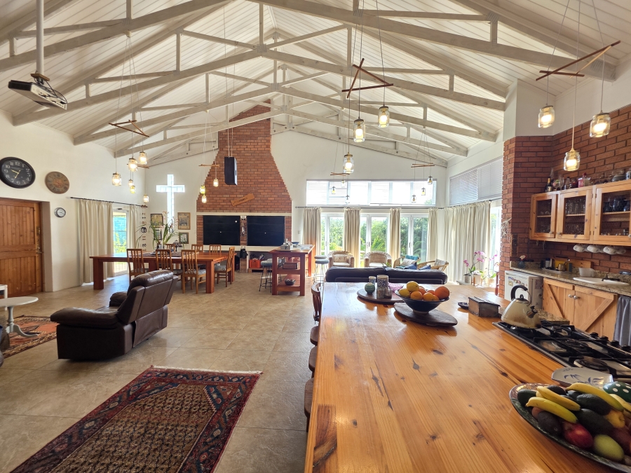4 Bedroom Property for Sale in Boknesstrand Eastern Cape